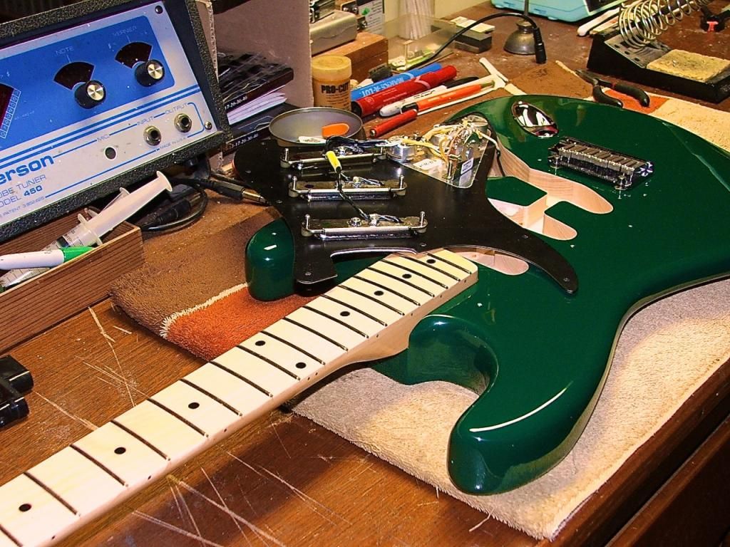 Best lipstick tube pickups? The Gear Page